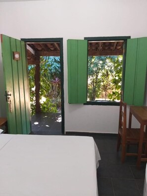 Minibar, free rollaway beds, free WiFi, bed sheets - Pousada do Ipê (Goiás)
