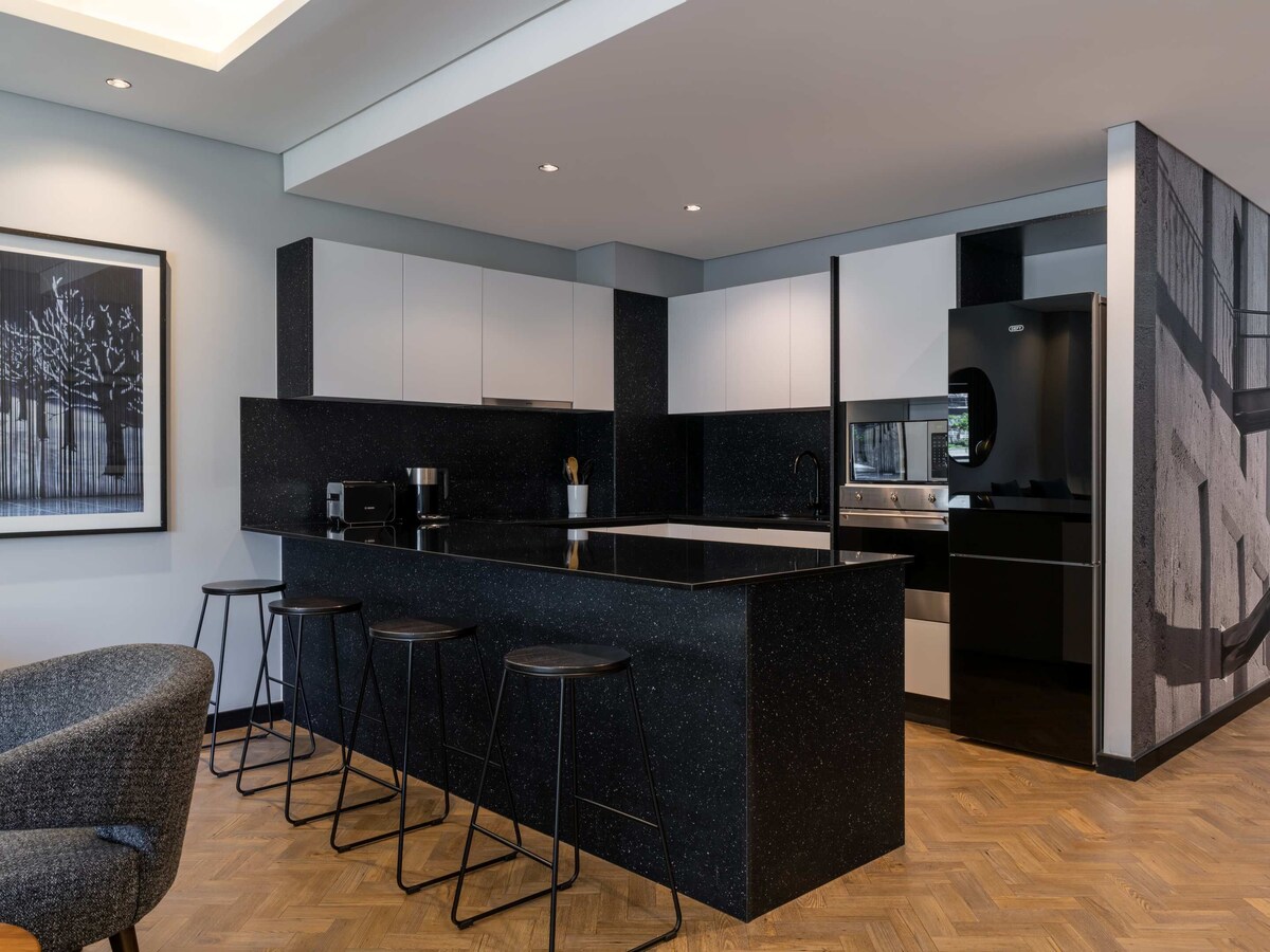 The Onyx Apartment Hotel by Newmark – hotel photo