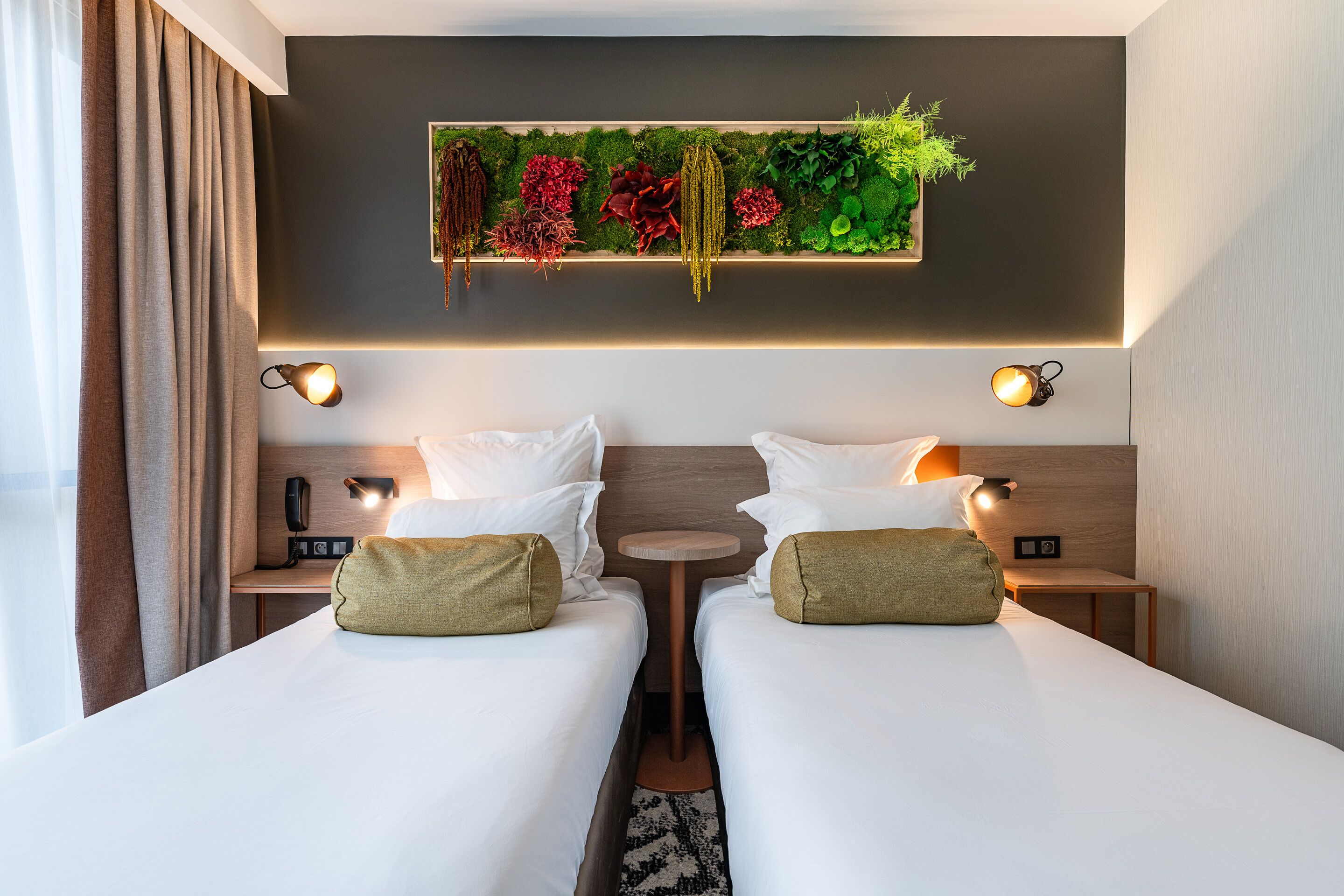 1 bedroom, premium bedding, minibar, in-room safe