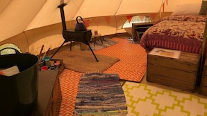 Interior - Mannington Hall Glamping (Norwich)