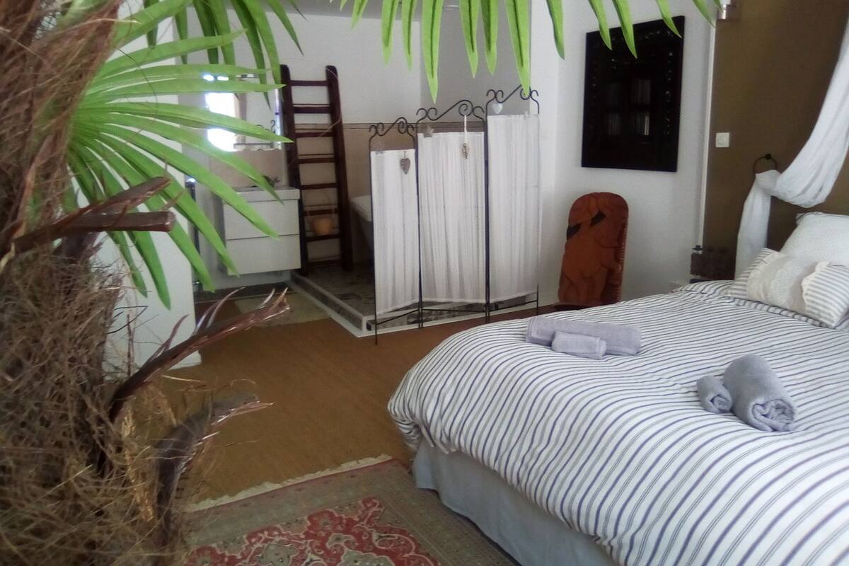 Individually decorated, individually furnished, iron/ironing board