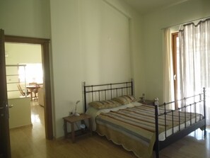 Luxury Villa, 2 Bedrooms, Kitchen, Mountain View | 2 bedrooms, desk, rollaway beds, free WiFi