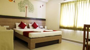 Executive Double or Twin Room | Blackout curtains, iron/ironing board, free WiFi, bed sheets