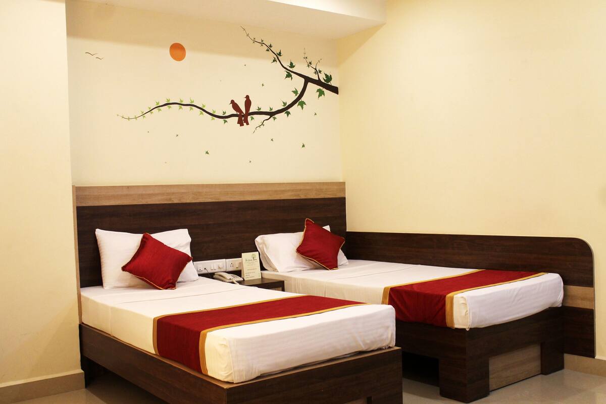 Double or Twin Room | Blackout drapes, iron/ironing board (on request), WiFi (free)