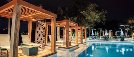 Outdoor pool, sun loungers