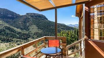 Chalet, 3 Bedrooms | Terrace/patio