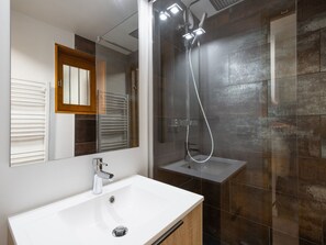 ヘアドライヤー