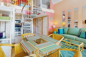 Televisión, reproductor de DVD, libros y estéreo