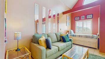 TV, DVD player, books, stereo