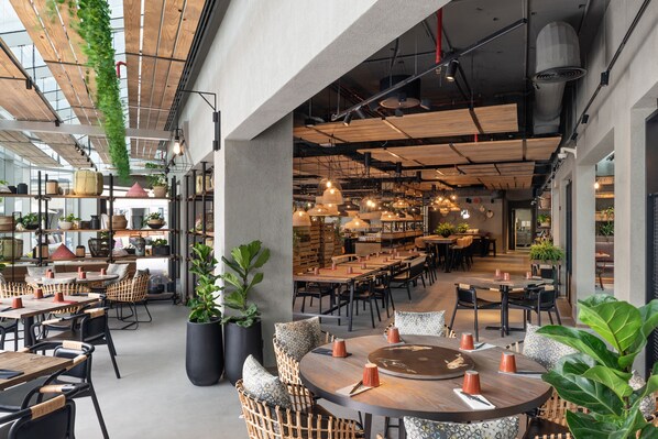 Food and drink - Zabeel House by Jumeirah, The Greens (Dubai)