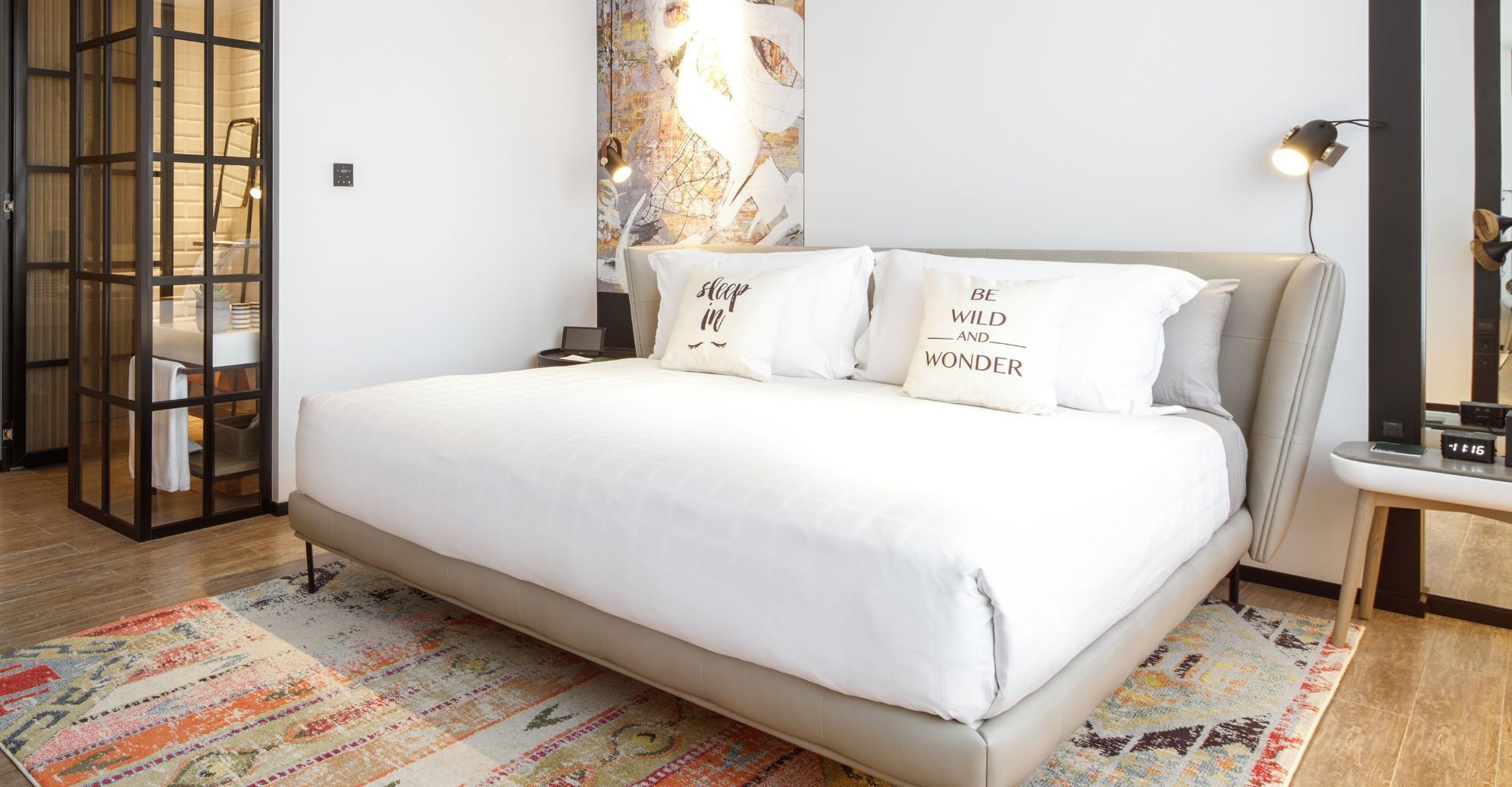 Literie de qualité supérieure, couette en duvet d'oie, minibar