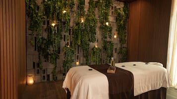 Couples treatment room(s)