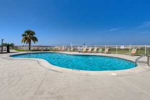 Indoor pool - Waterfront Plantation Palms condo with shared pool & hot tub, walk to beach (Fort Morgan)