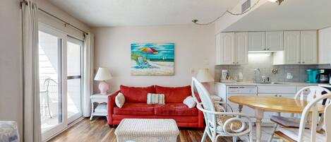 Een televisie, een dvd-speler, boeken en een stereo