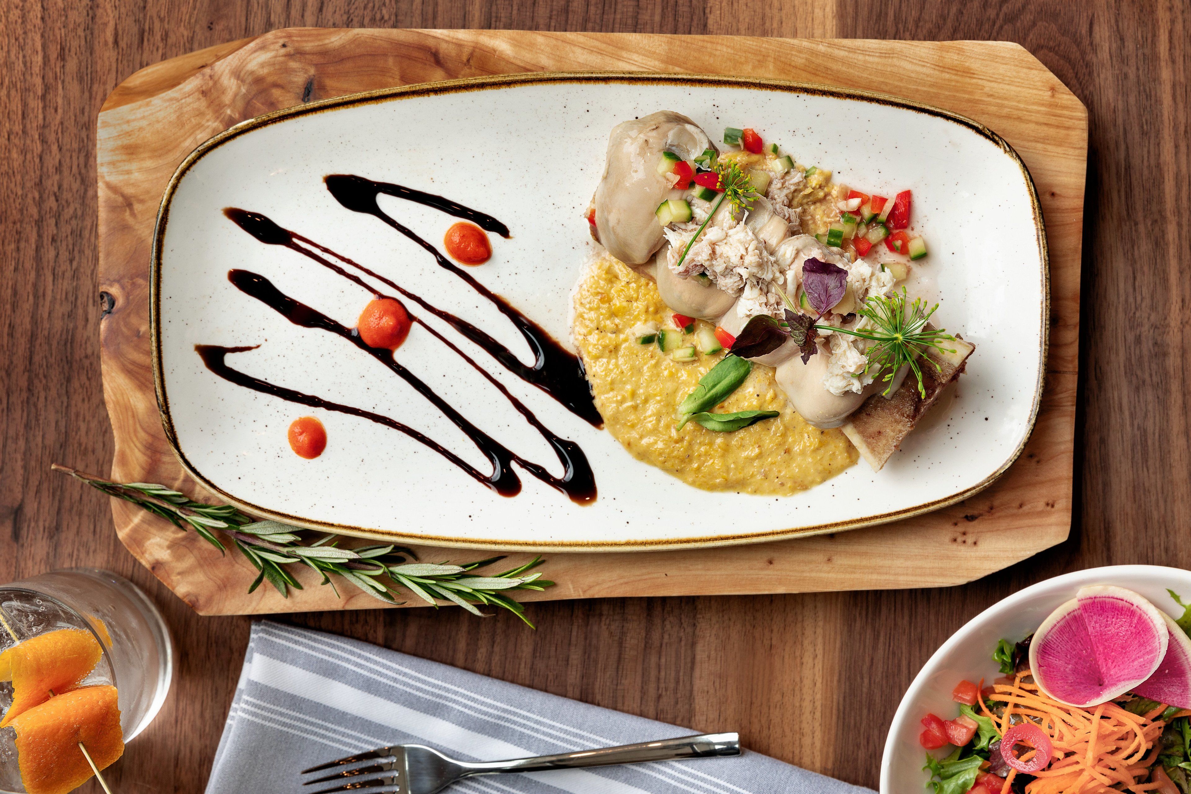 dinner and brunch served