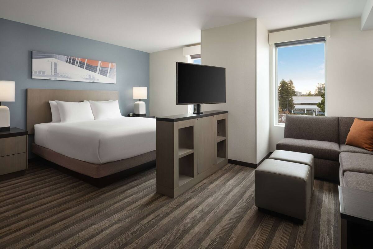 Premium bedding, pillowtop beds, individually decorated