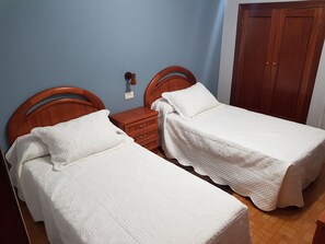 Twin Room | 1 bedroom, free WiFi