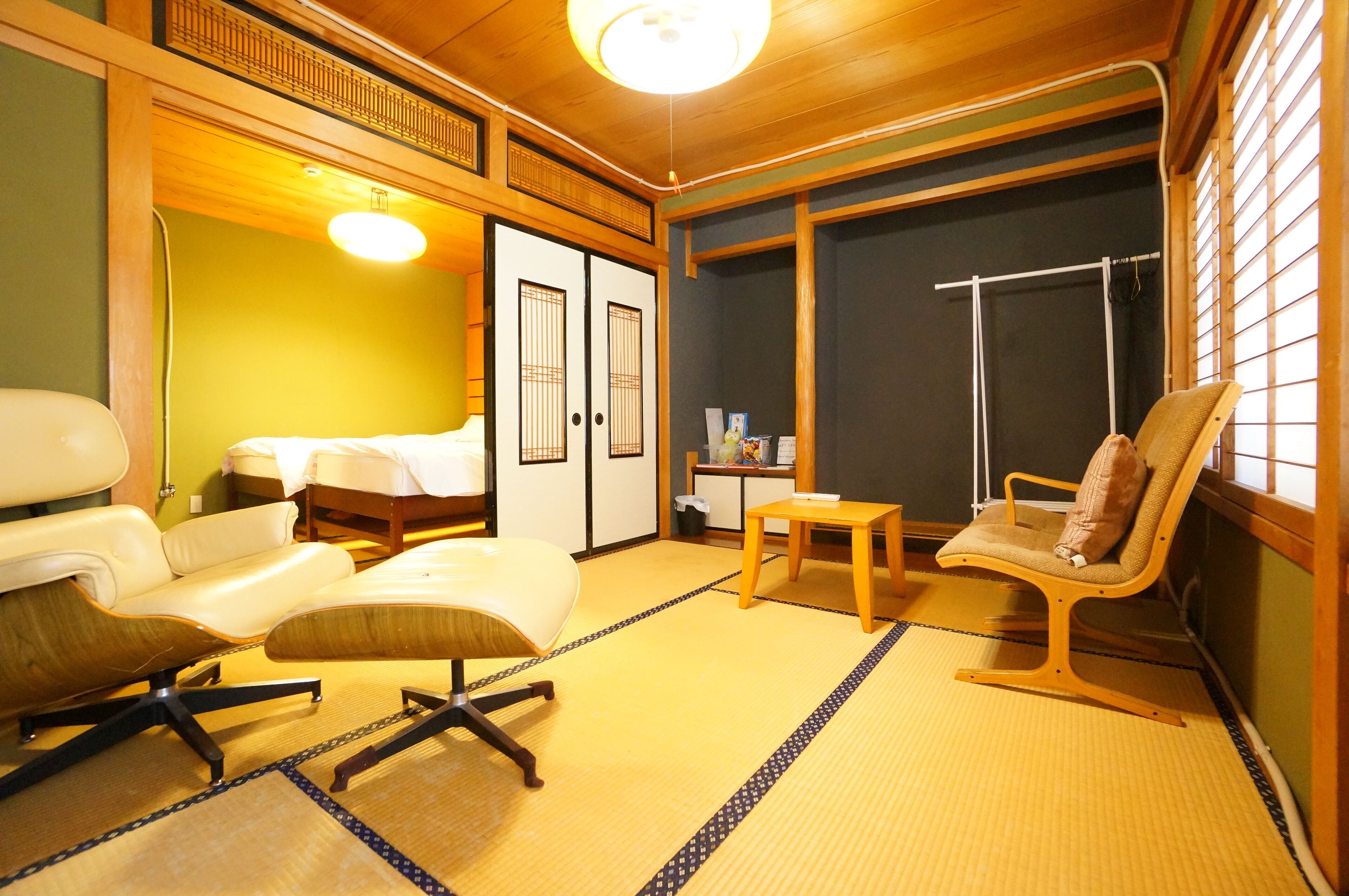 Family House, Non Smoking (Private Vacation Home) | 2 bilik tidur, katil Tempur-Pedic, peti besi dalam bilik 