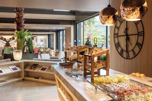 Executive lounge - The Level at Melia Castilla (Madrid)