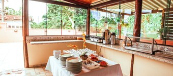 VELINN Pousada Praia do Perequê