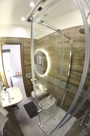 Chambre Triple Deluxe | Salle de bain
