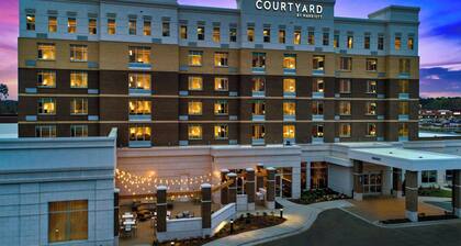 Courtyard by Marriott Raleigh Cary/Parkside Town Commons