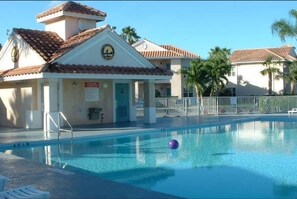 Outdoor pool - PGA Village (Port Saint Lucie)