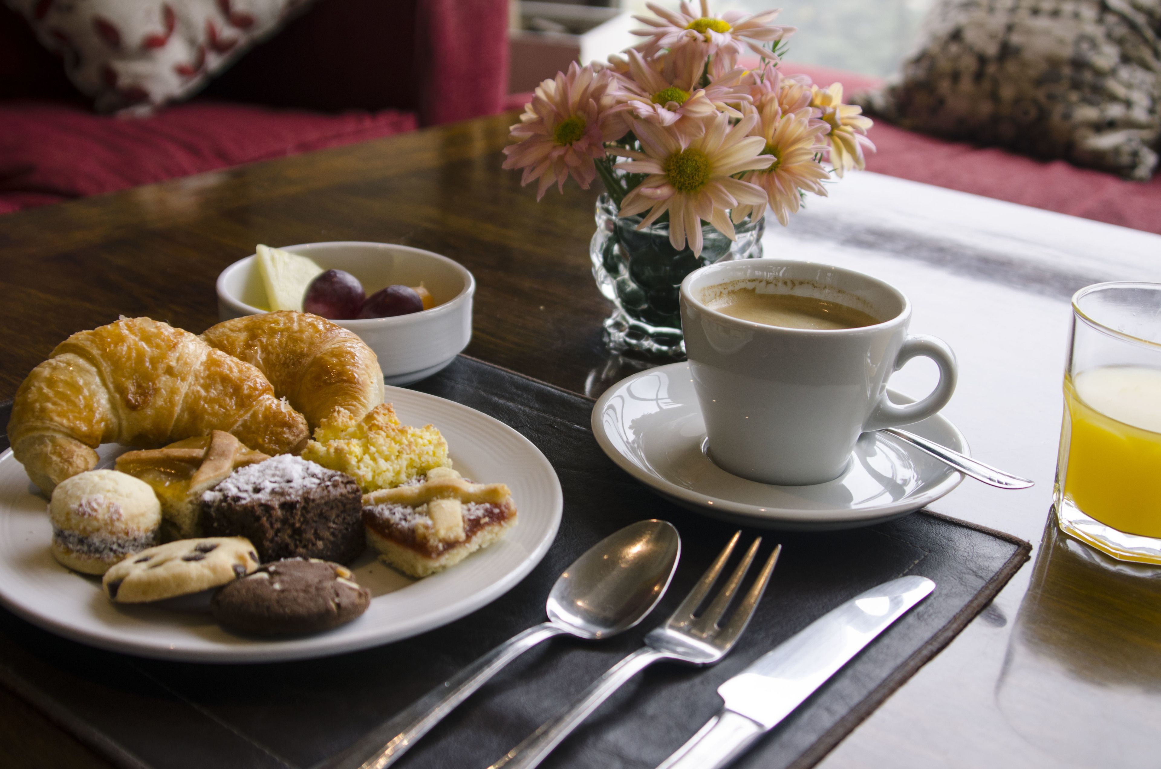 Desayuno bufé gratuito y diario