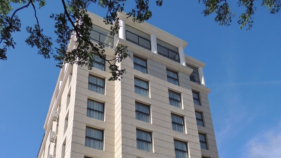 Premium Tower Suites San Luis