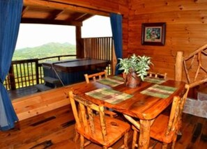 Quarto | Opções para refeição no quarto