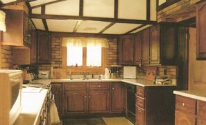 Room | Private kitchen | Fridge