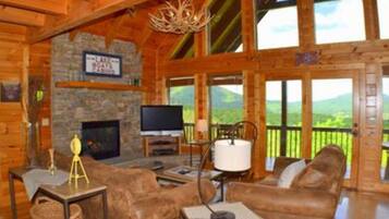 Room | Living room | TV