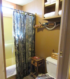 Room | Bathroom - Uncle Billy Bob's Redneck Trailers Vacation Rentals #2 (Garden Valley)