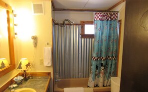 Bathroom - Uncle Billy Bob's Redneck Trailers Vacation Rentals #1 (Garden Valley)