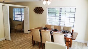 Oda | Odada yemek servisi