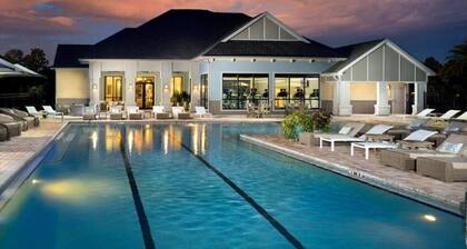 Tropical Waterview Getaway