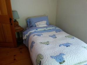 Room | 3 bedrooms
