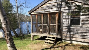 Unclassified image, 3 of 21, button - Camp Jim (Rangeley)