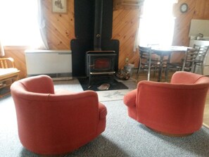 Chambre | Coin séjour | Télévision, lecteur de DVD