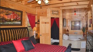 Room | 2 bedrooms - Stairway to Heaven (Sevierville)
