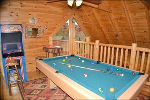 Room | Living area | TV