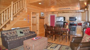 Room | Living room | TV - Stairway to Heaven (Sevierville)