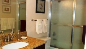 Quarto | Banheiro