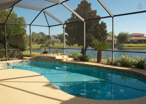 Dream Waterview Mansion - Sleeps 24