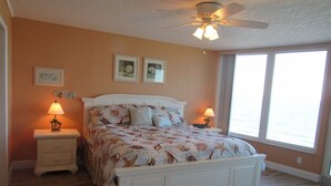 Room - 803 Shores Club - 2 Bedroom 2  Bath Oceanfront (Daytona Beach Shores)
