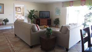 Room | Living room - Serenity by the Sea - 4 Bedroom 4 Bath - Oceanfront Pool Home (Ponce Inlet)