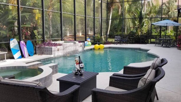 Room | Terrace/patio - Spacious Mansion Escape (Bradenton)