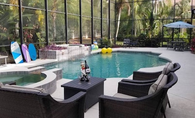 Spacious Mansion Escape