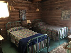 Habitación | 4 dormitorios y escritorio