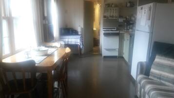Room | Living area